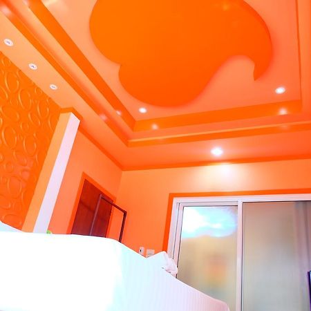 Rak Kun Resort 2 Nakhon Sawan Bagian luar foto