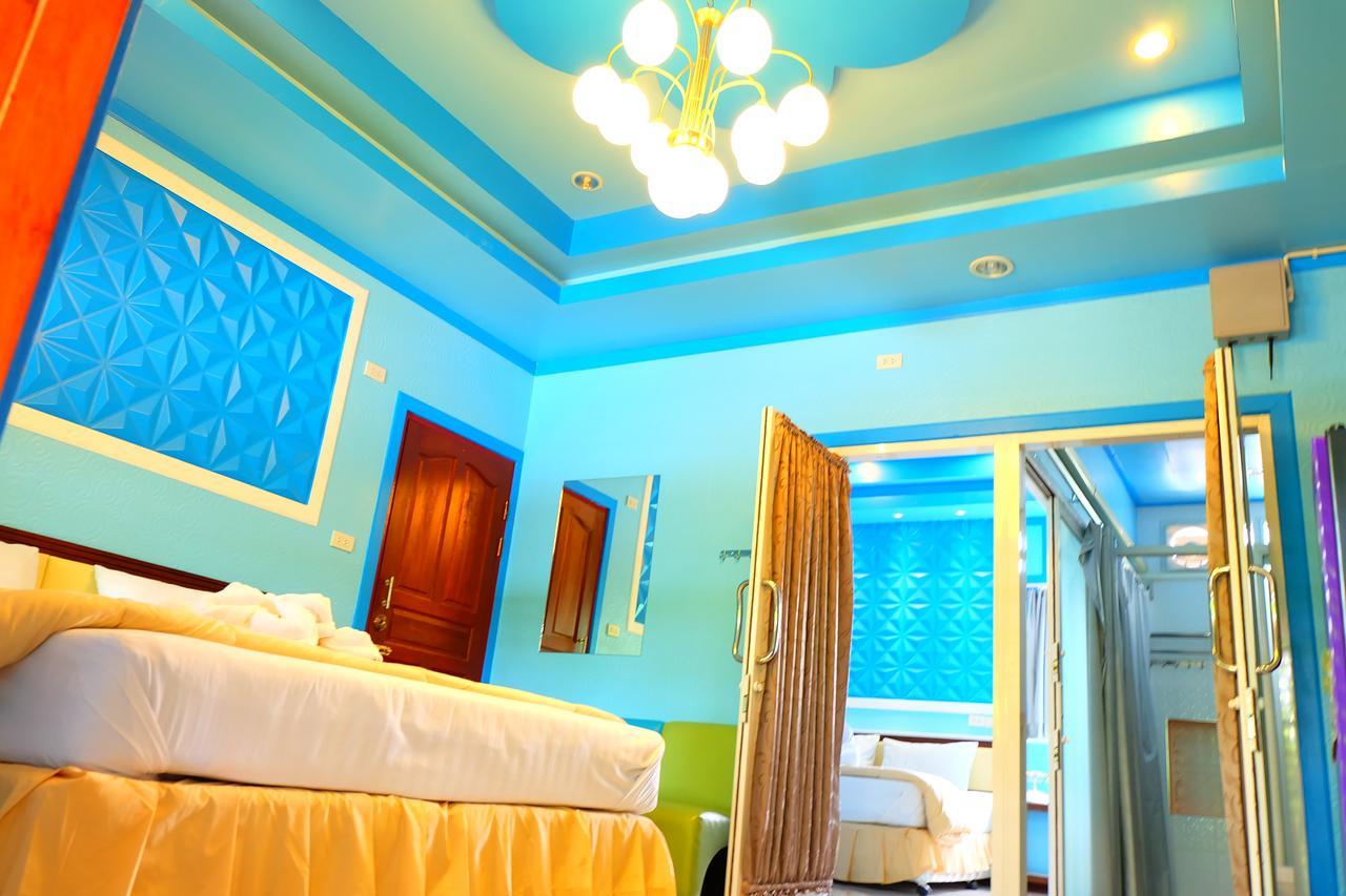 Rak Kun Resort 2 Nakhon Sawan Bagian luar foto