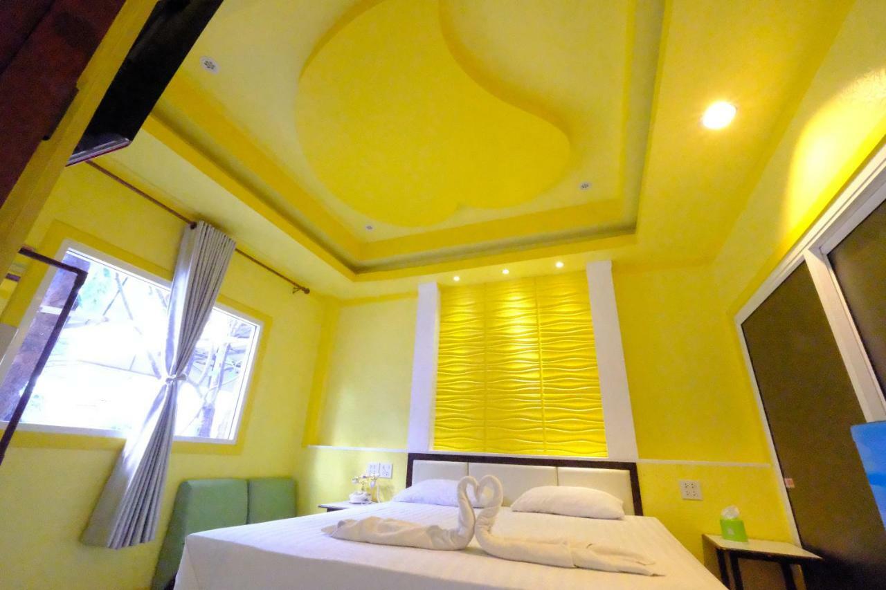 Rak Kun Resort 2 Nakhon Sawan Bagian luar foto